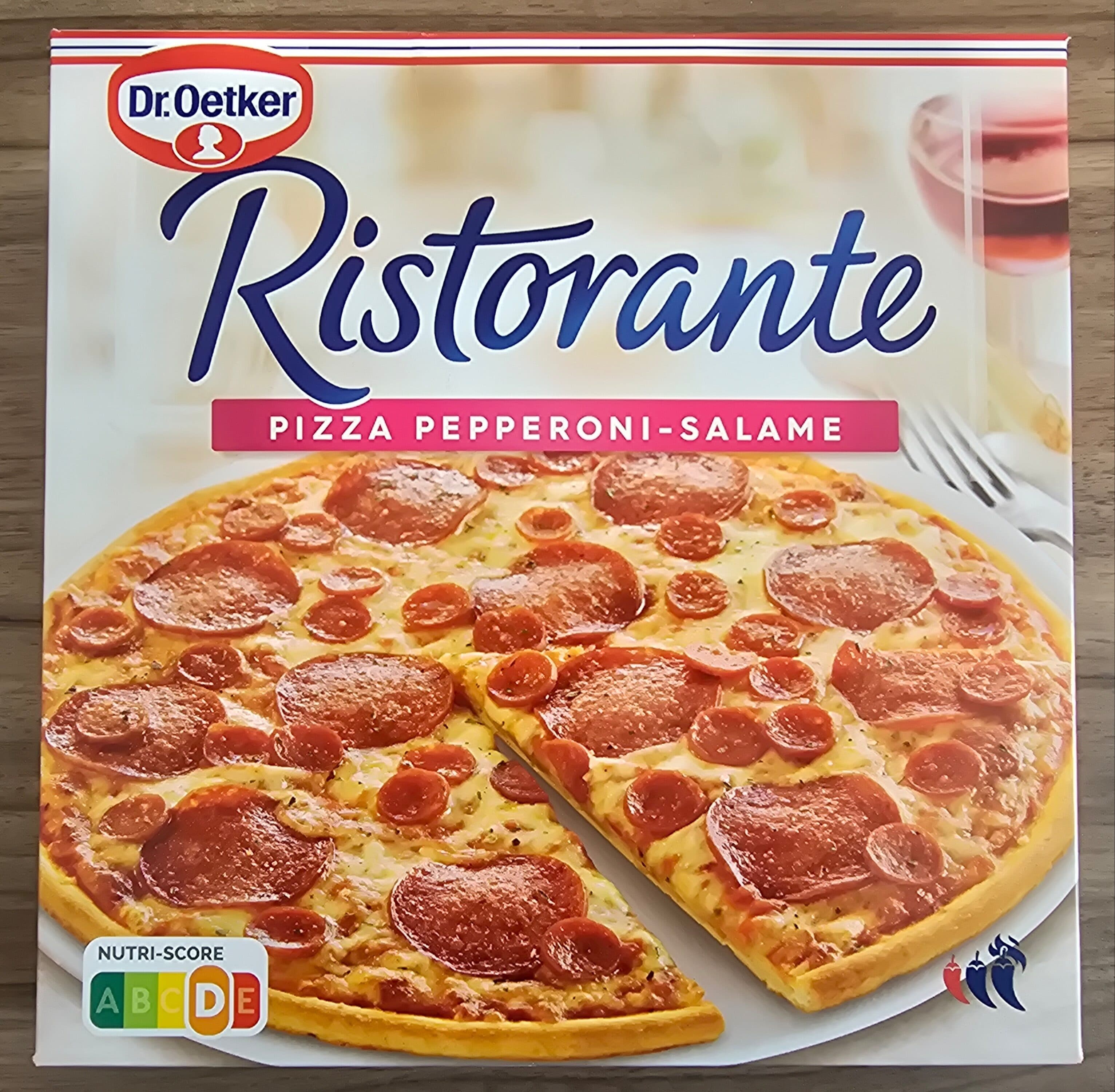 Dr. Oetker Ristorante PIZZA PEPPERONI-SALAME packshot
